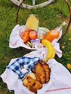 Grásteinn Guesthouse