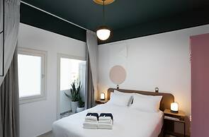 Mr. Ben Yehuda - By TLV2GO