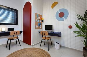 Mr. Ben Yehuda - By TLV2GO