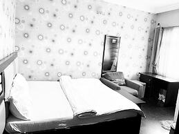 Grace Manor Hotels and Suites