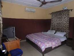 Fortune Exclusive Hotel