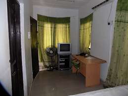 Royal Green Guest House