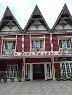 Zoe's Paradise Waterfront Hotel