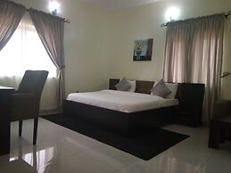 Orchid Suite & Apartment