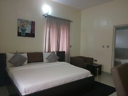 Orchid Suite & Apartment