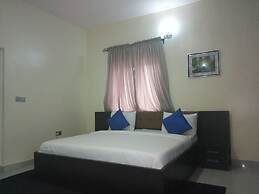 Orchid Suite & Apartment