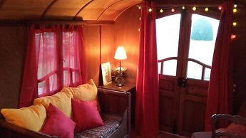 Roulottes de la Baronnie - Campsite