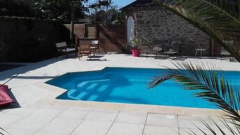 Roulottes de la Baronnie - Campsite