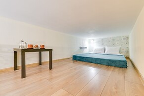 Sokroma Eto Piter Aparts