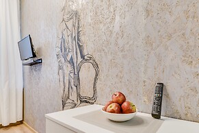 Sokroma Eto Piter Aparts