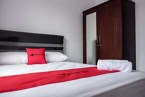 RedDoorz near Supermall Karawaci 2