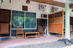 RedDoorz Plus near Jalan Baru Bogor