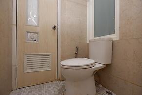 RedDoorz near Plaza Simpang Lima