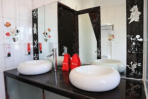 RedDoorz near Gia Dinh Church