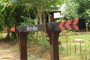 Mr. Charles Riverview Lodge