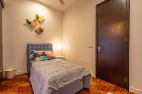 The Mews Jalan Yap Kwan Seng by Joanne