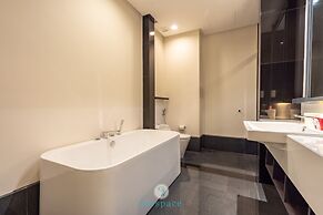 The Mews Jalan Yap Kwan Seng by Joanne