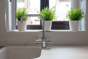 The Huntington - Donnini Apartments