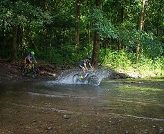 Hotel Diria Santa Cruz