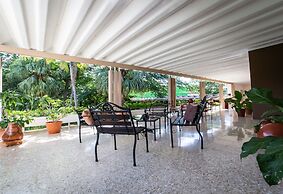 Hotel Diria Santa Cruz