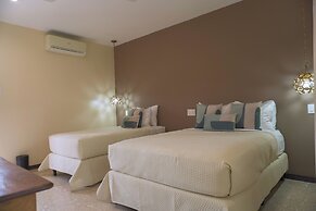 Hotel Diria Santa Cruz
