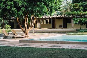 Hotel Diria Santa Cruz