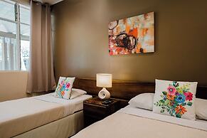 Hotel Diria Santa Cruz