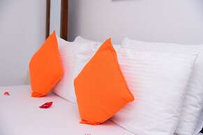 White Villa Airport Transit Hotel