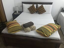 White Villa Airport Transit Hotel