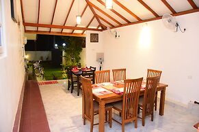 White Villa Airport Transit Hotel