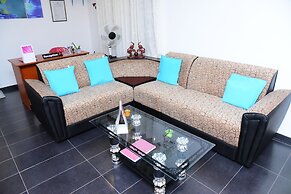 White Villa Airport Transit Hotel