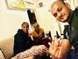 White Villa Airport Transit Hotel