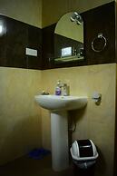 White Villa Airport Transit Hotel