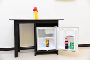 White Villa Airport Transit Hotel