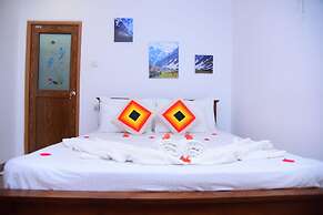 White Villa Airport Transit Hotel