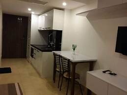 Centara Avenue Residence Building C