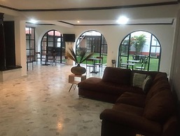 Alive Land Hotel Boutique