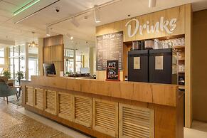 Beach Hotel Zandvoort BY Center Parcs