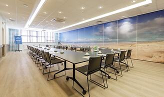 Beach Hotel Zandvoort BY Center Parcs