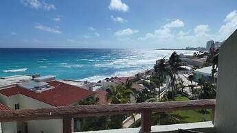 Ocean Front Suites by Rodero Condos