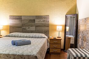 El Nomada Hotel & Hostel