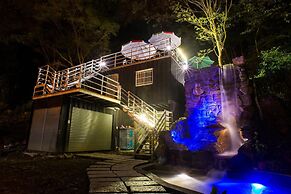 PULI GuanPu Fallsview Stay House