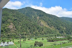 PULI GuanPu Fallsview Stay House