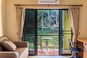 Chiangrai Lake Hill Resort