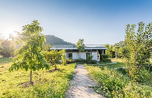 Chiangrai Lake Hill Resort