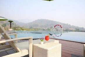 Chiangrai Lake Hill Resort
