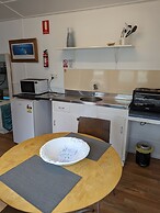 Kingscote Tourist Park and Family Units