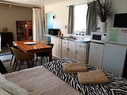 Kingscote Tourist Park and Family Units