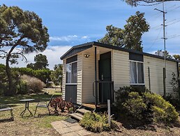 Kingscote Tourist Park and Family Units