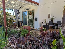 Kingscote Tourist Park and Family Units